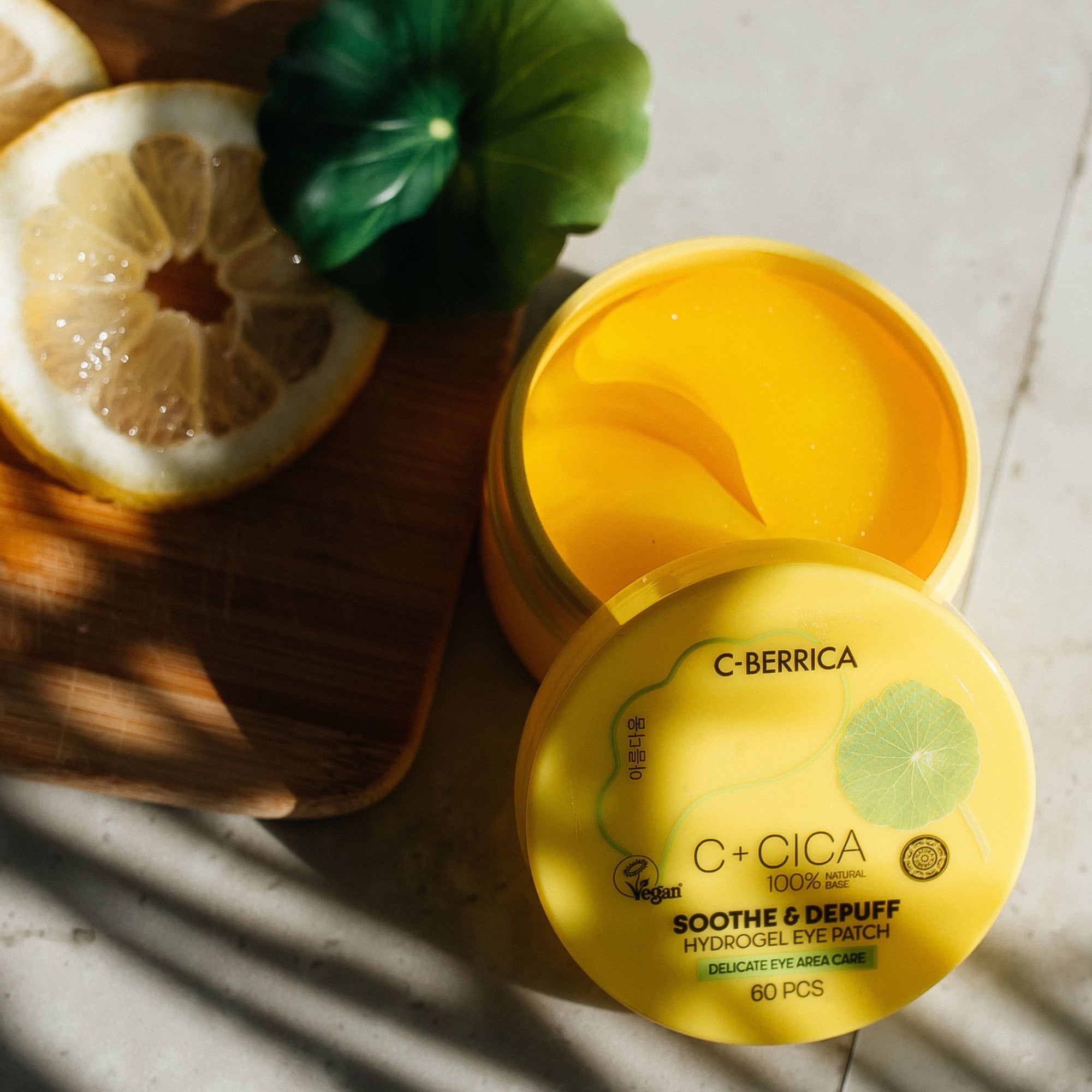 C+CICA C-BERRICA SOOTH & DEPUFF HYDROGEL EYE PATCH - delicate eye area care. (60pcs)
