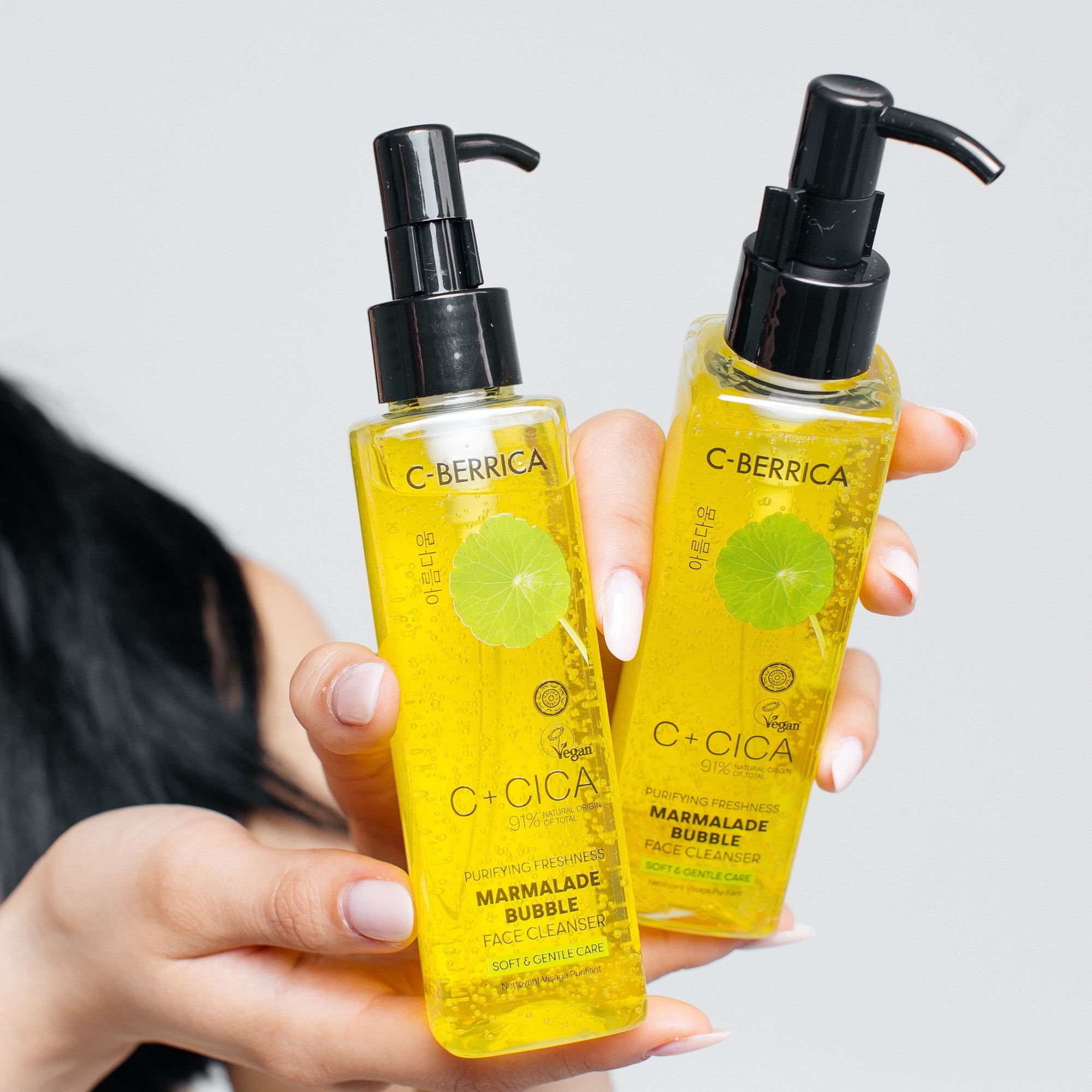 C+CICA C-BERRICA PURIFYING FRESHNESS MARMALADE BUBBLE FACE CLEANSER - soft & gentle care. (150ml)