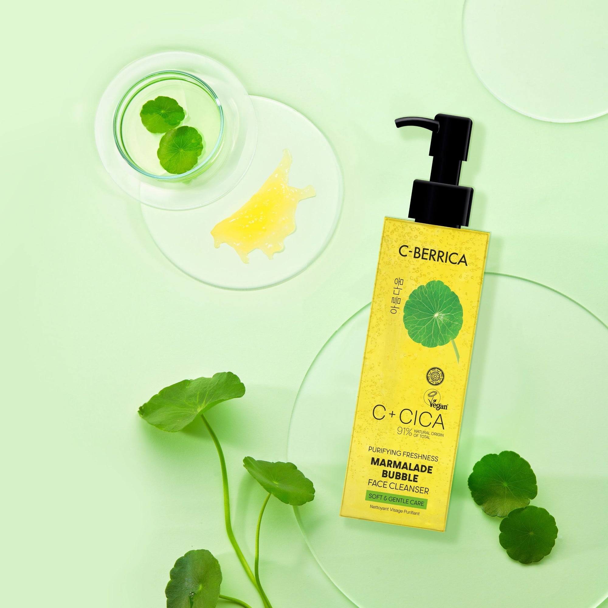 C+CICA C-BERRICA PURIFYING FRESHNESS MARMALADE BUBBLE FACE CLEANSER - soft & gentle care. (150ml)