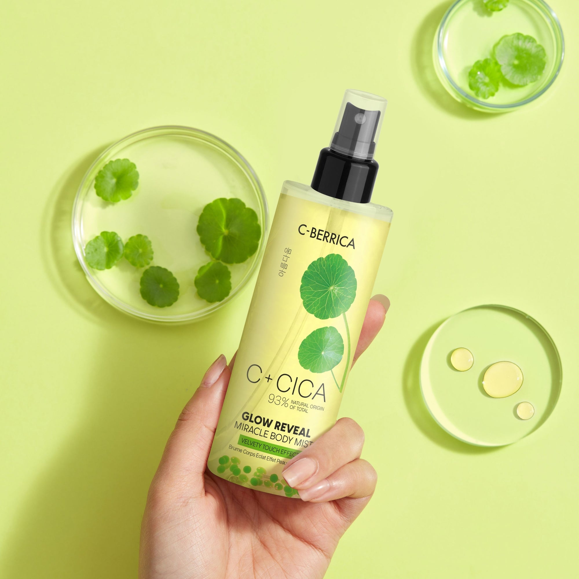 C+CICA C-BERRICA GLOW REVEAL MIRACLE BODY MIST - velvety touch effect. (200ml)