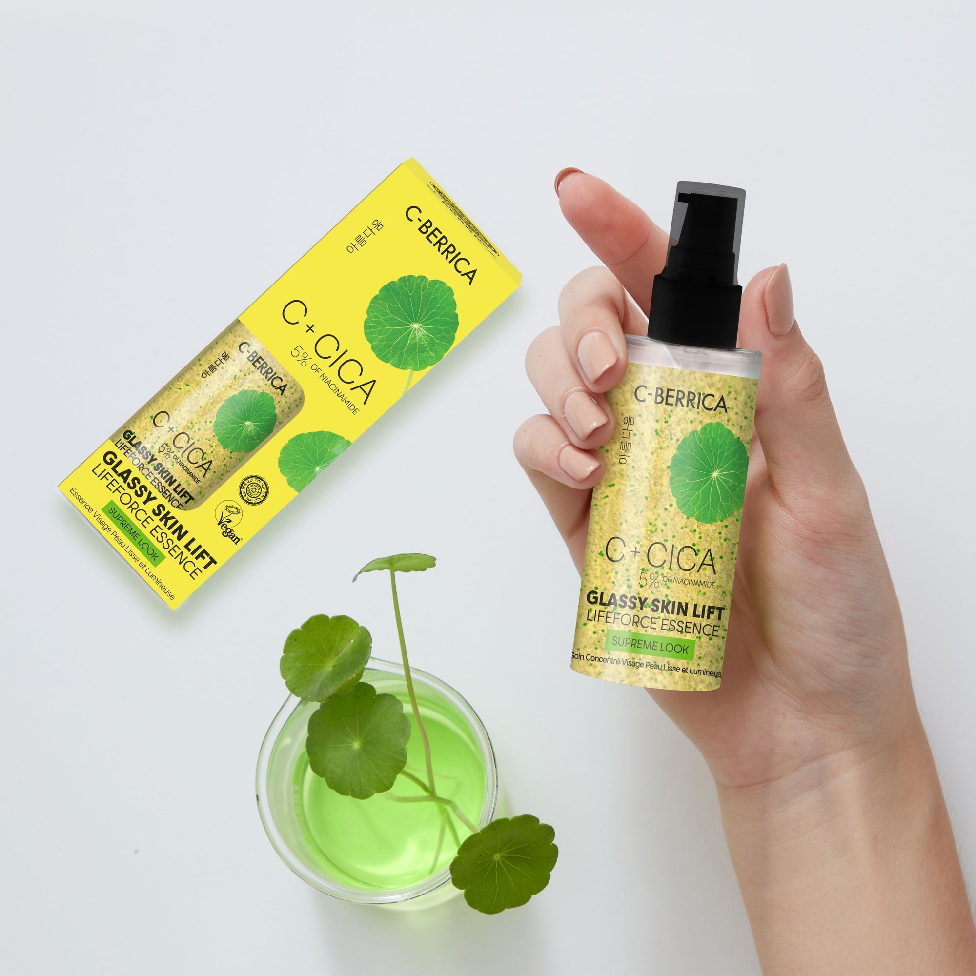 C+CICA C-BERRICA GLASSY SKIN LIFT LIFEFORCE ESSENCE - supreme look. (50ml)